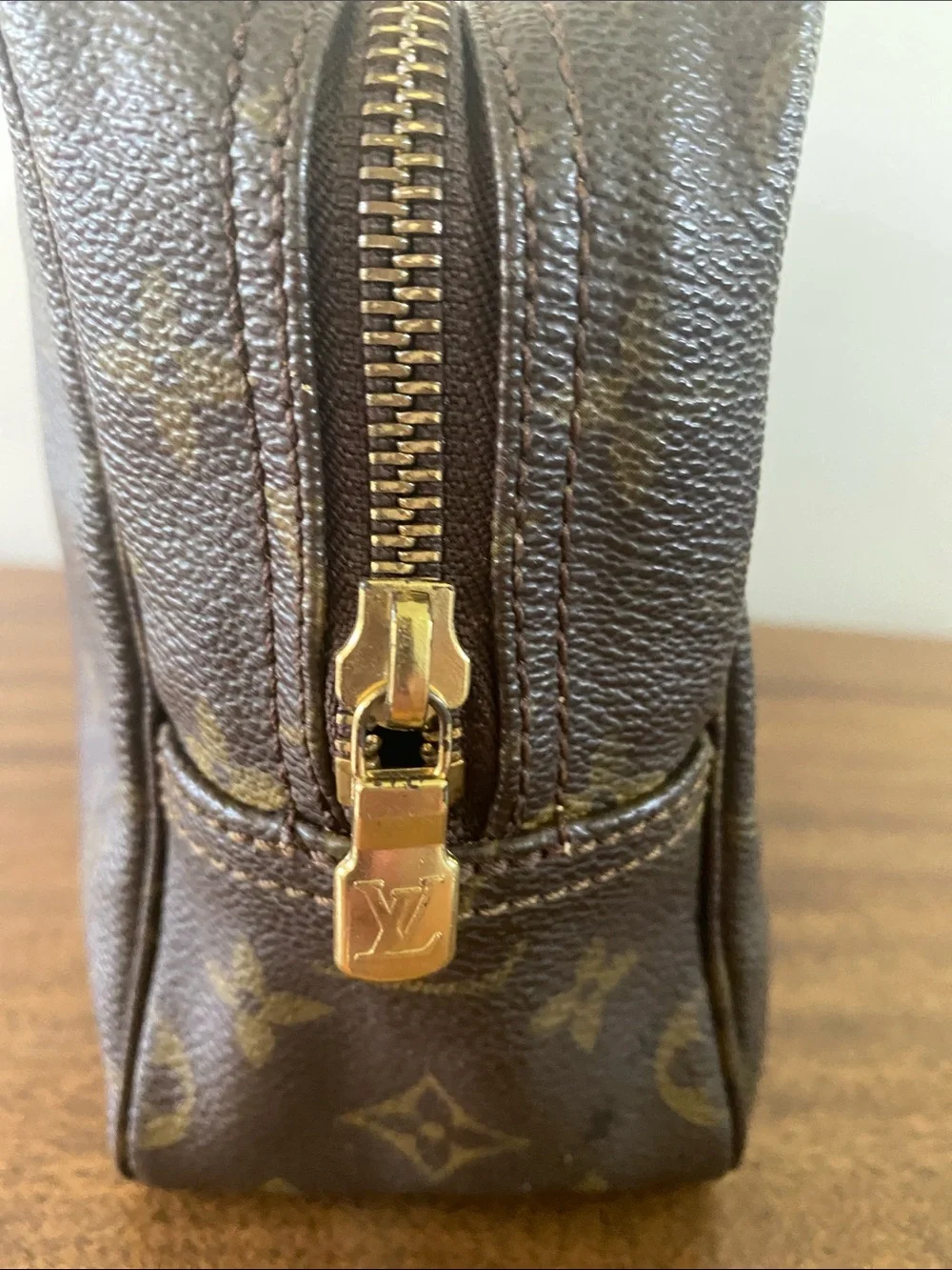 Louis Vuitton Brown Monogram Canvas 28 Toiletry Bag with Dust Bag